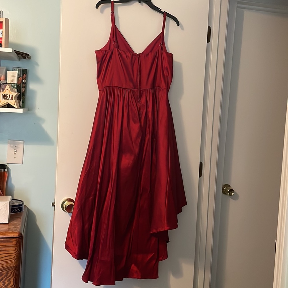 Red High-Low Plus Size Prom Gown - Picture 4 of 4
